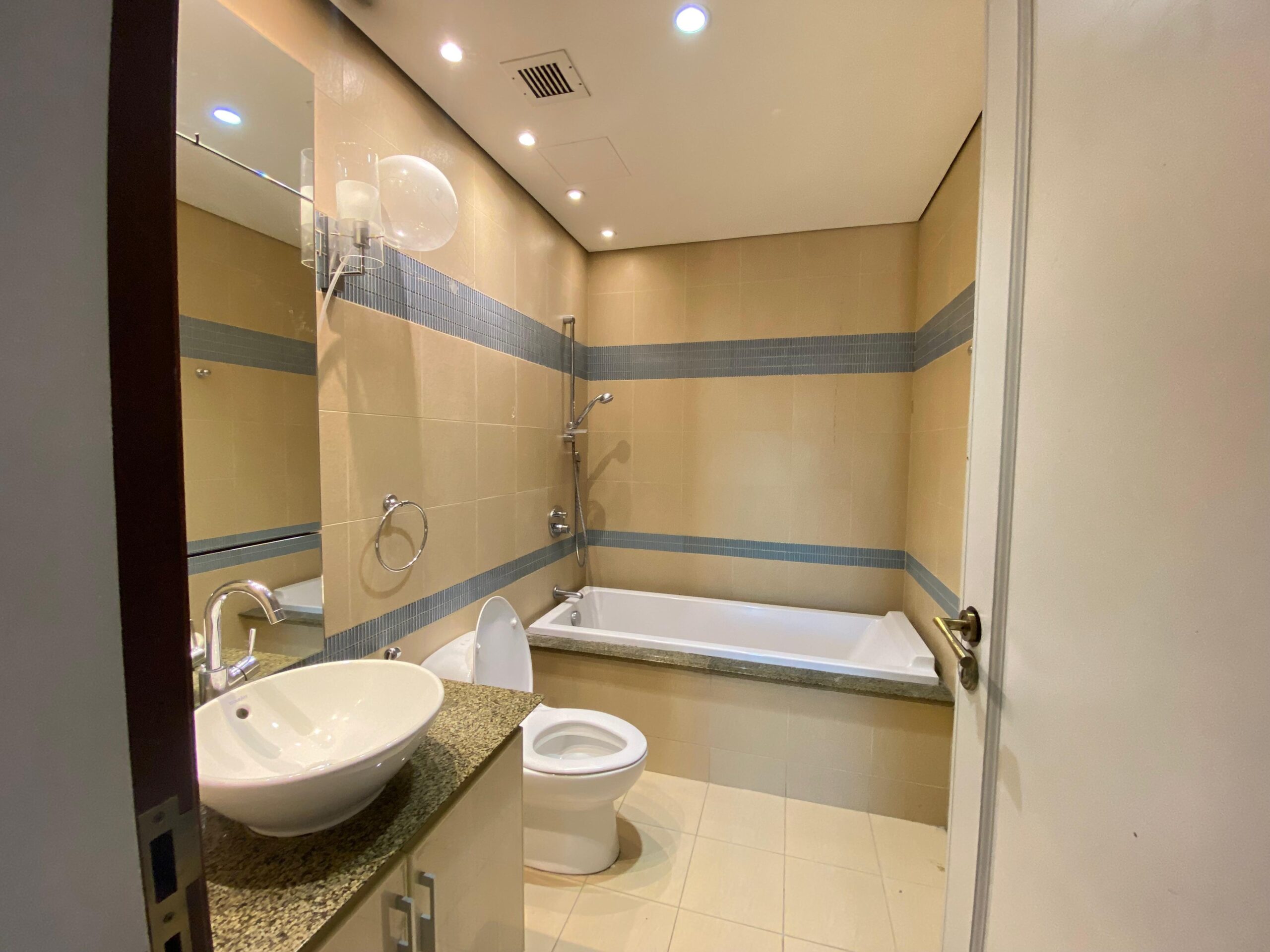2 Bed Townhouse in Porto Arabia